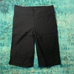 Bermuda Black Shorts